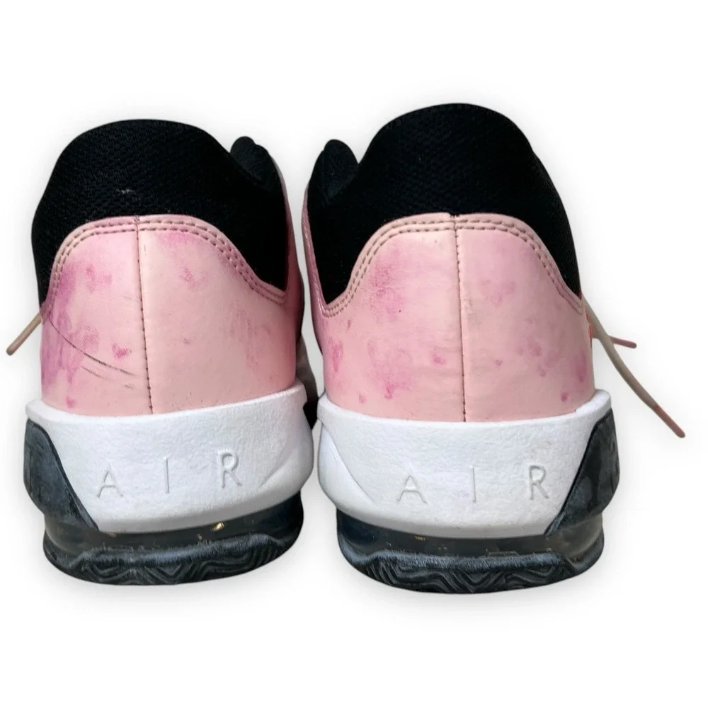 Air Jordan Nike Max Aura 3‎ GS Unisex Girls 6 Youth Pink DA8021 White Atmosphere